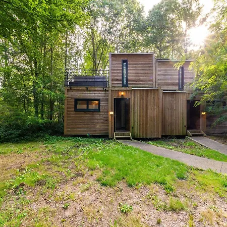Dom wakacyjny Lushwood A Forest Retreat Antoing