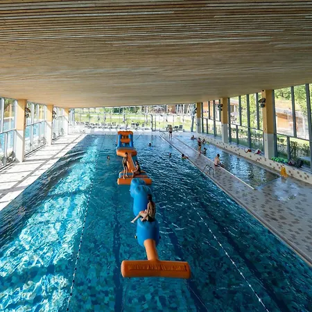 Lushwood A Forest Retreat *