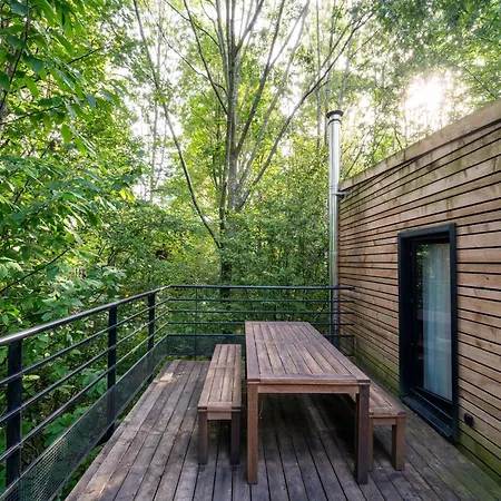 Lushwood A Forest Retreat *